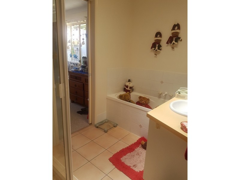 19 90, Caloundra, Caloundra QLD 4551