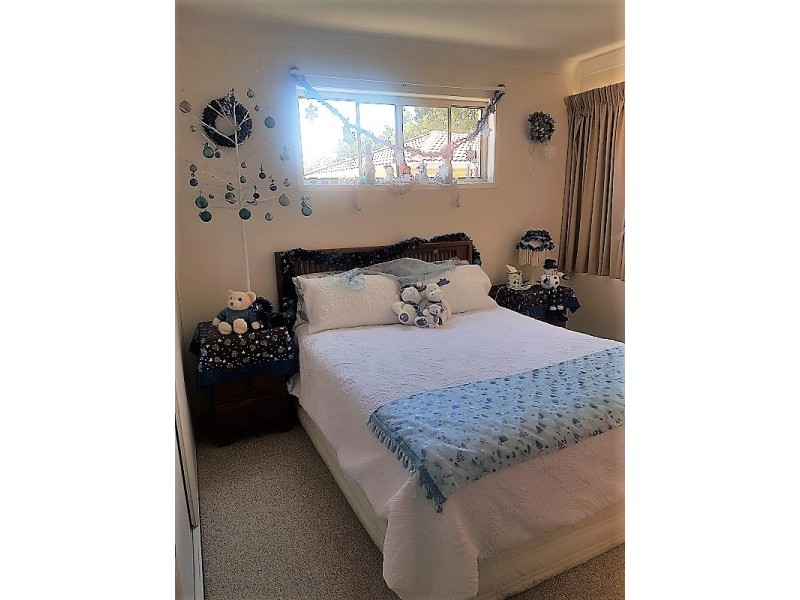 19 90, Caloundra, Caloundra QLD 4551