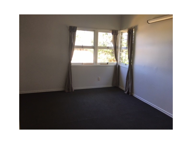 11 Freda Street, Upper Mount Gravatt QLD 4122