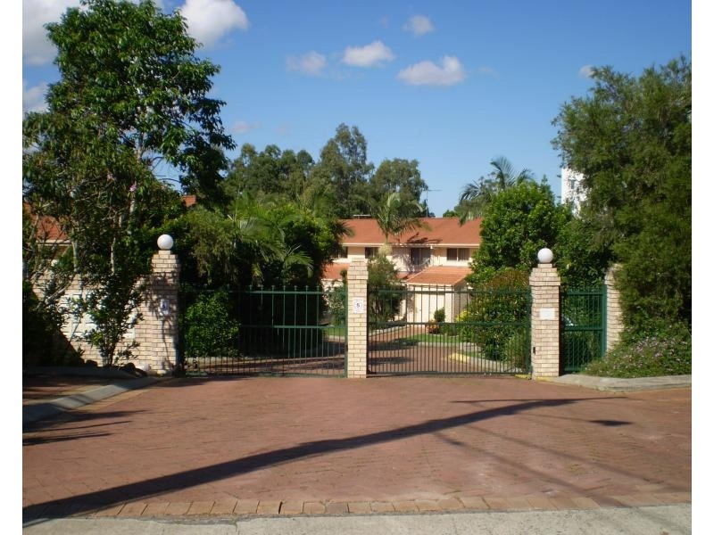 25/7 Oricon Court, Springwood QLD 4127