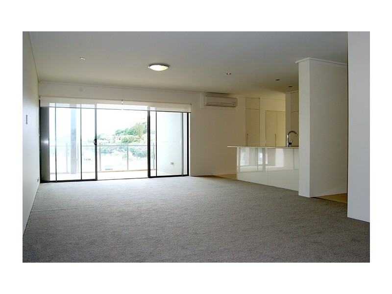 207/1930 Gold Coast Highway, Miami QLD 4220