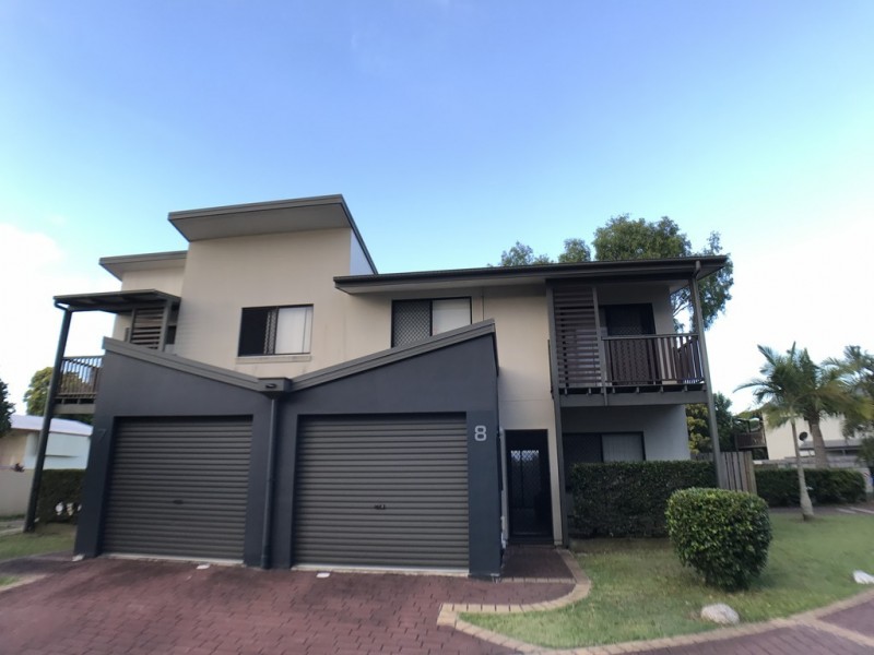 Unit 8 23A Ronmack St, Chermside QLD 4032