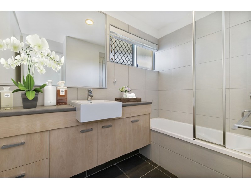 65/57 Grand Parade, Kawana Island QLD 4575