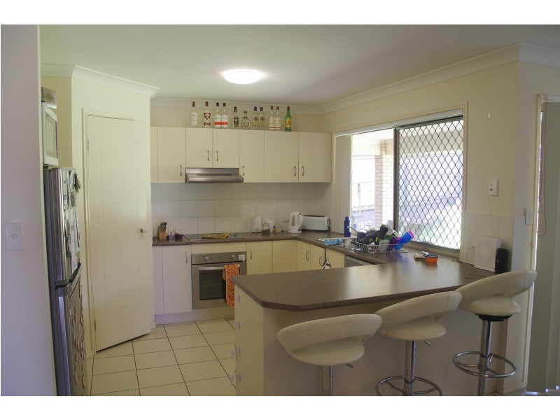 11 Tenzing Court, Warner QLD 4500