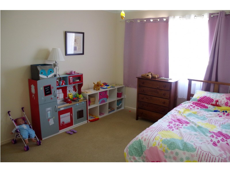 11 Tenzing Court, Warner QLD 4500