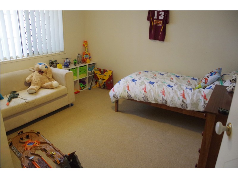 11 Tenzing Court, Warner QLD 4500