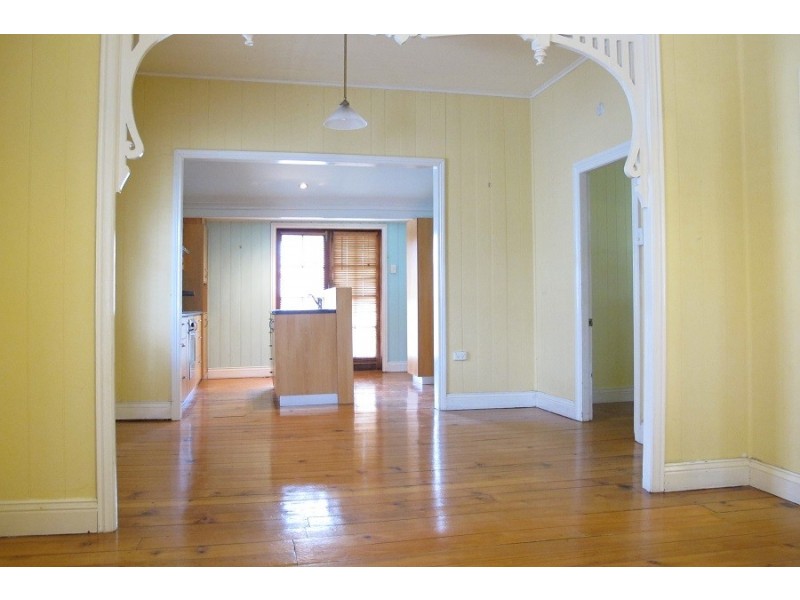 5 Real St, Annerley QLD 4103