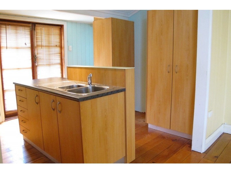 5 Real St, Annerley QLD 4103