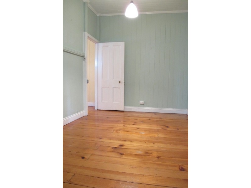 5 Real St, Annerley QLD 4103