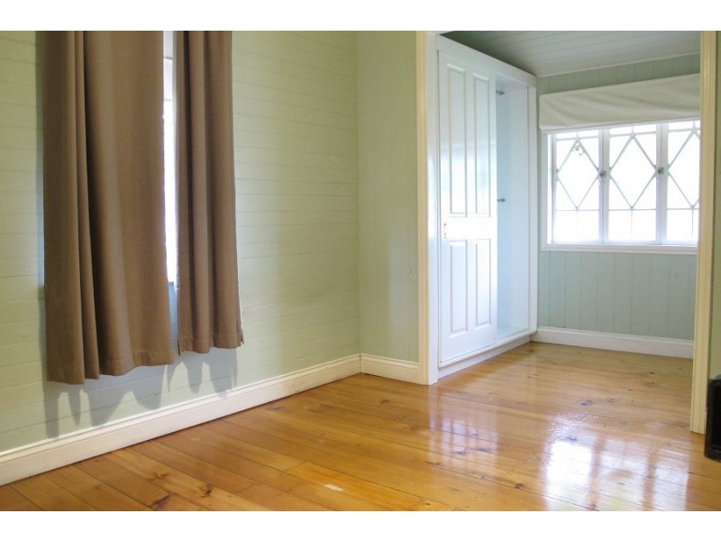 5 Real St, Annerley QLD 4103