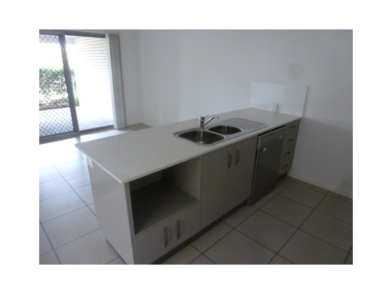 86 Carselgrove Ave, Fitzgibbon QLD 4018