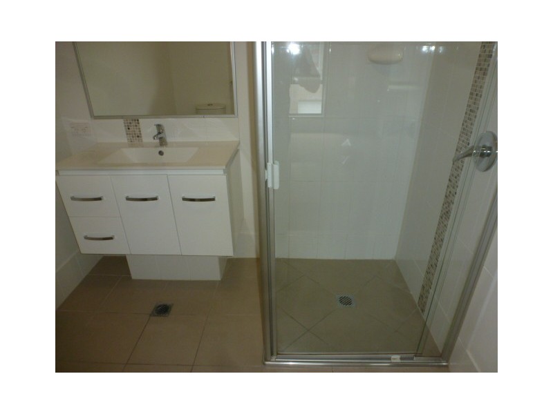 86 Carselgrove Ave, Fitzgibbon QLD 4018