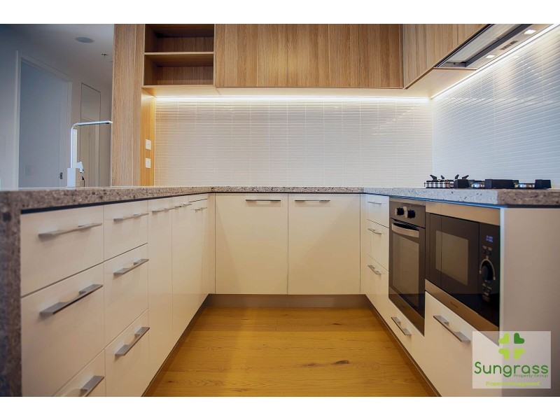 S08 289 Grey Street, South Brisbane QLD 4101