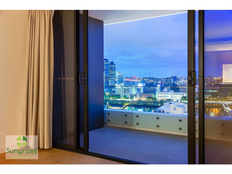 S08 289 Grey Street, South Brisbane QLD 4101