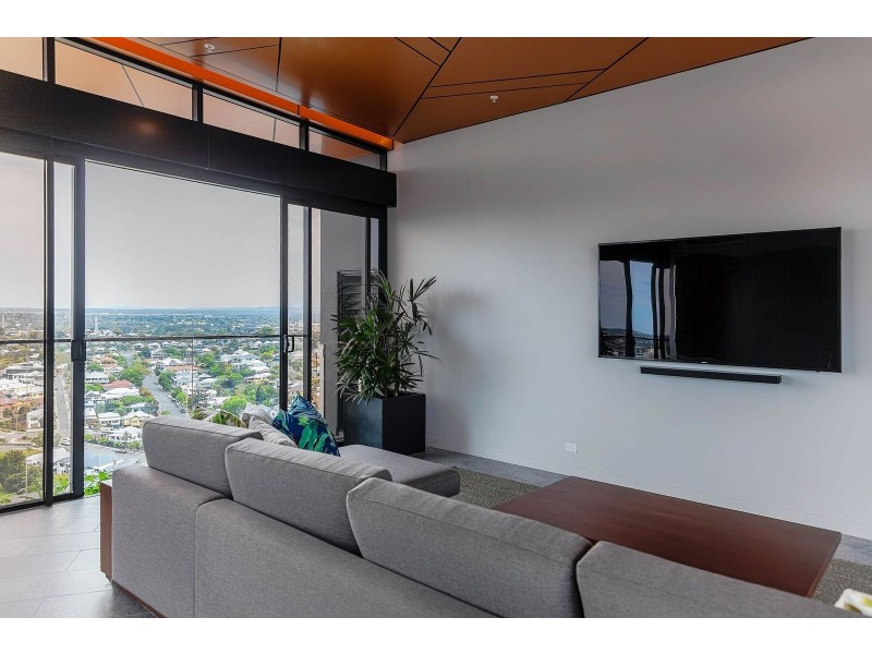 S08 289 Grey Street, South Brisbane QLD 4101