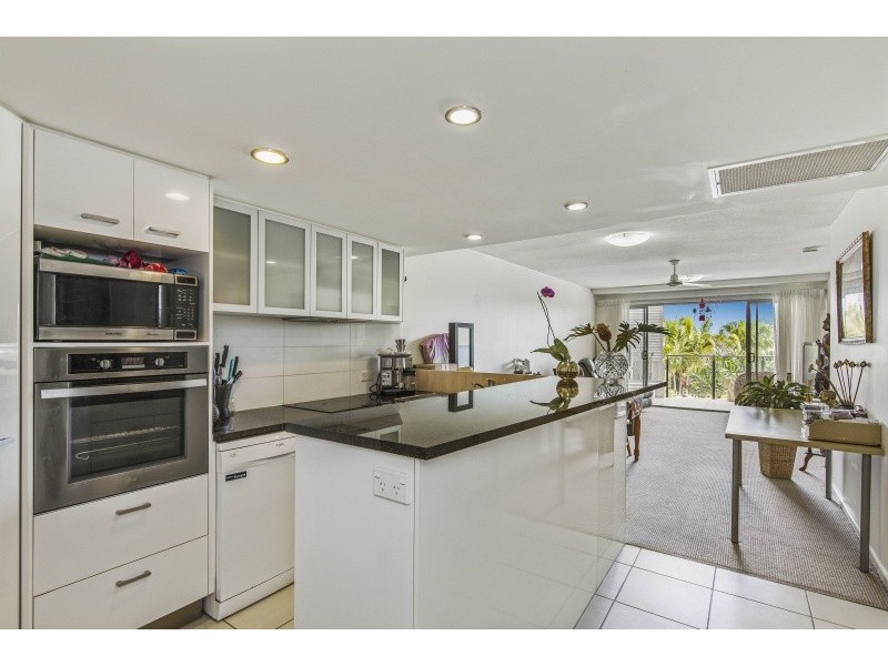 27/ 57 Grand Parade, Kawana Island QLD 4575