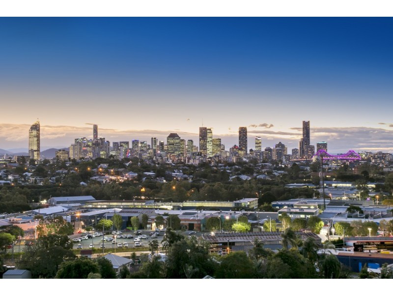 1044/123 Cavendish Road, Coorparoo QLD 4151