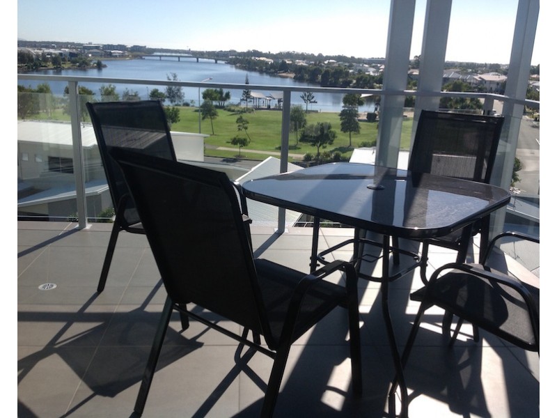 48/46 Regatta Blvd, Birtinya QLD 4575