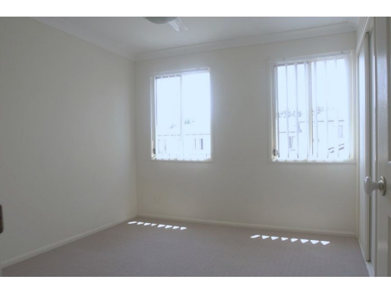 33/10 Chapman Place, Oxley QLD 4075