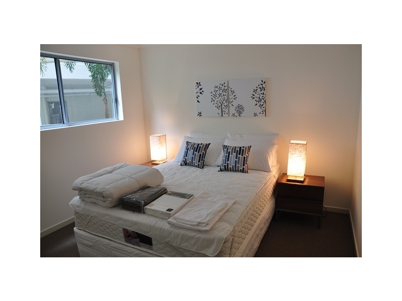 202 23 Robinson Place, Kelvin Grove QLD 4059