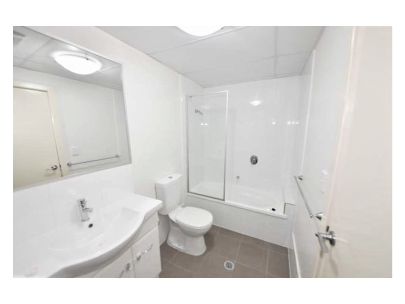 775/51 Playfield Street, Chermside QLD 4032