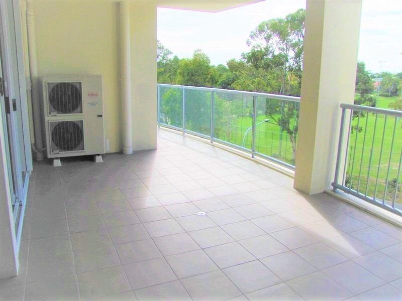 775/51 Playfield Street, Chermside QLD 4032