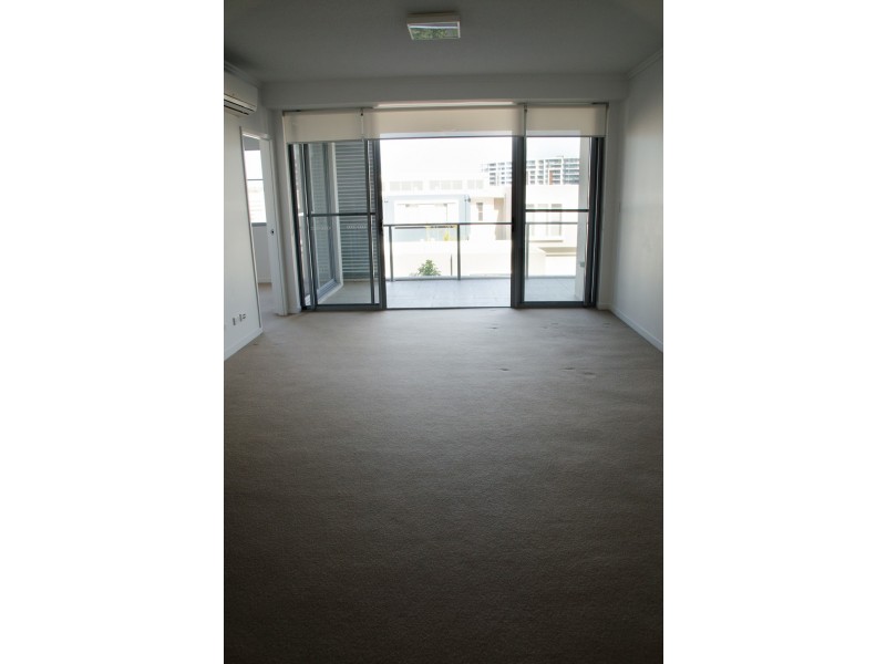 29-49 Varsity Parade, Varsity Lakes QLD 4227