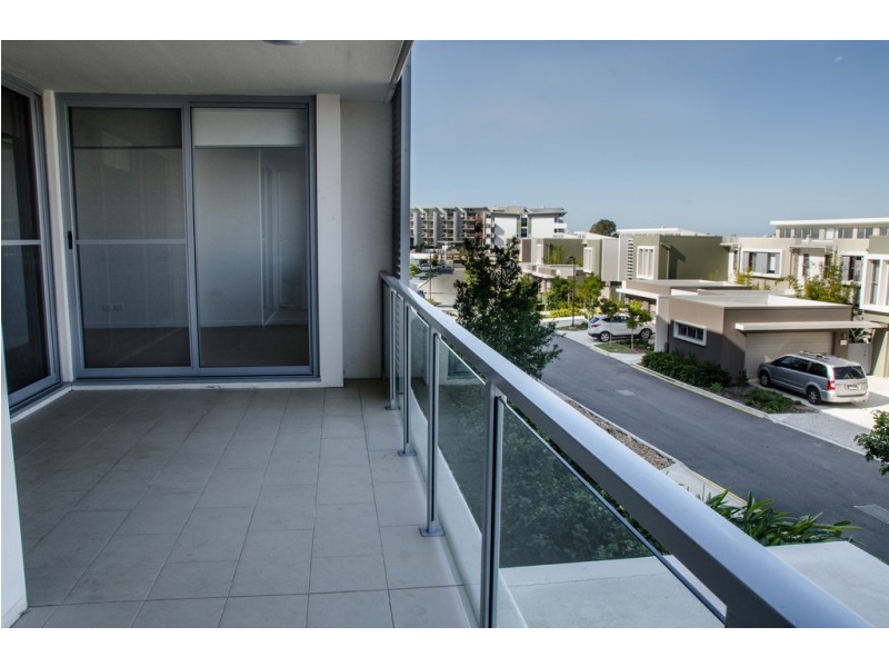 29-49 Varsity Parade, Varsity Lakes QLD 4227