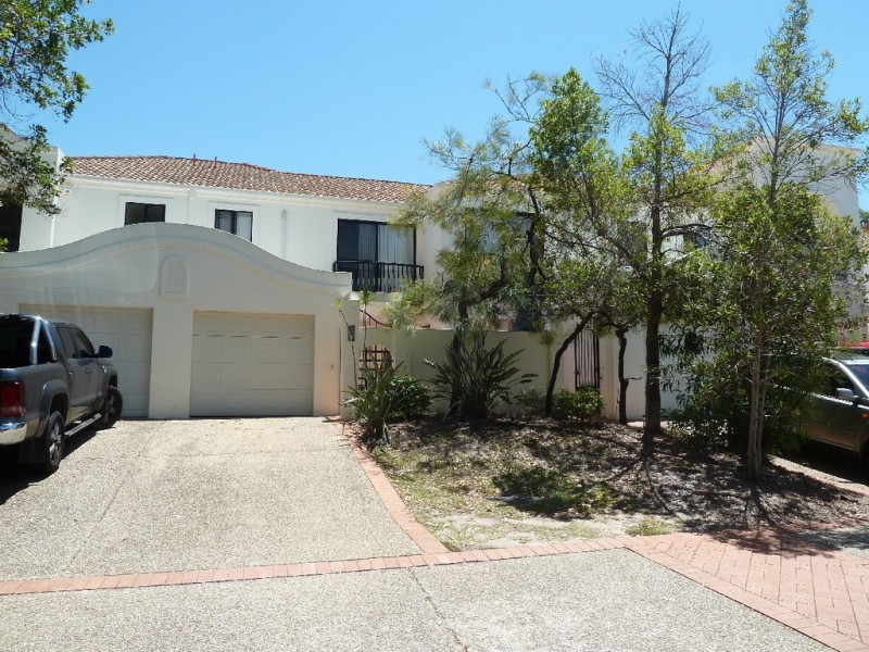 6/22-34 Glenside Drive, Robina QLD 4226