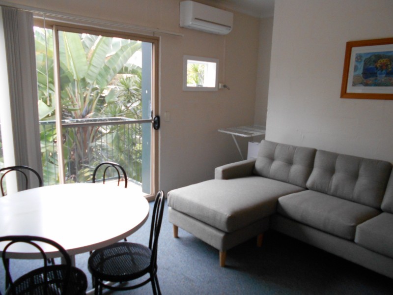 21 3 Whitmore St, Taringa QLD 4068