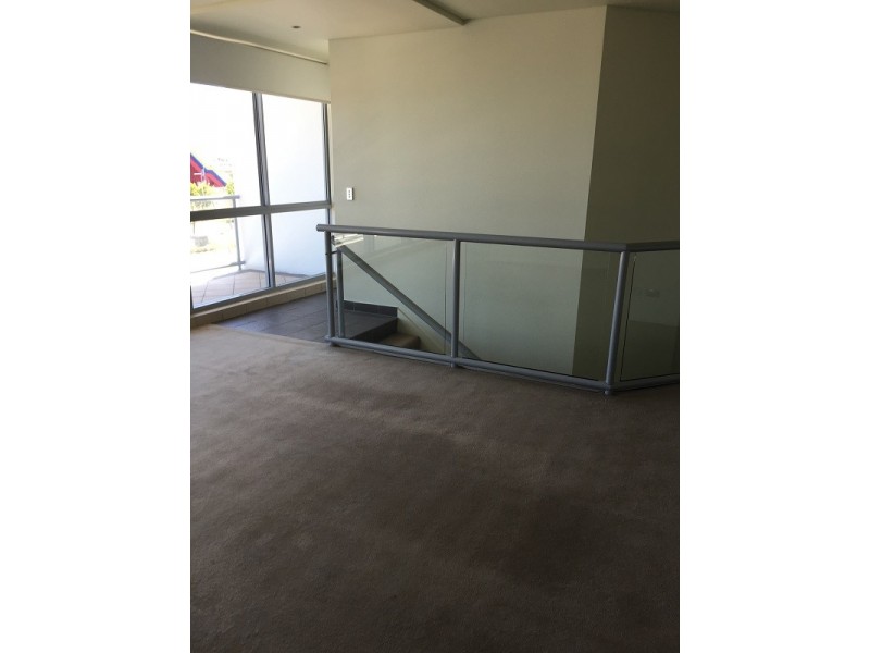 509A/1 Como Crescent, Southport QLD 4215