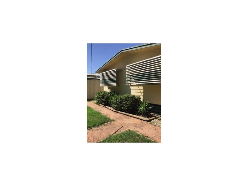7 Grout Street, Moranbah QLD 4744