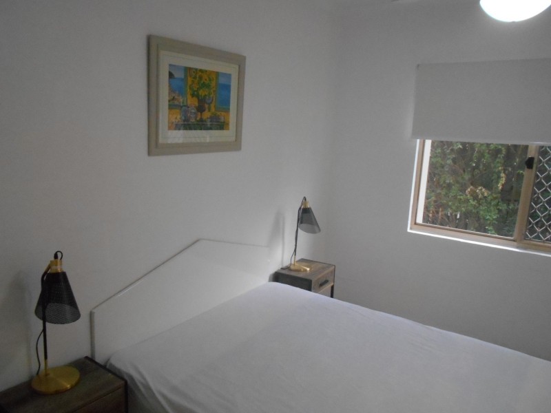 3 Whitmore St, Taringa QLD 4068