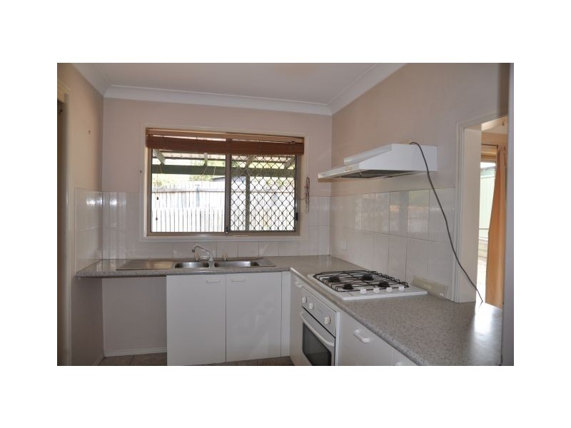 13 17 Marlow St, Woodridge QLD 4114