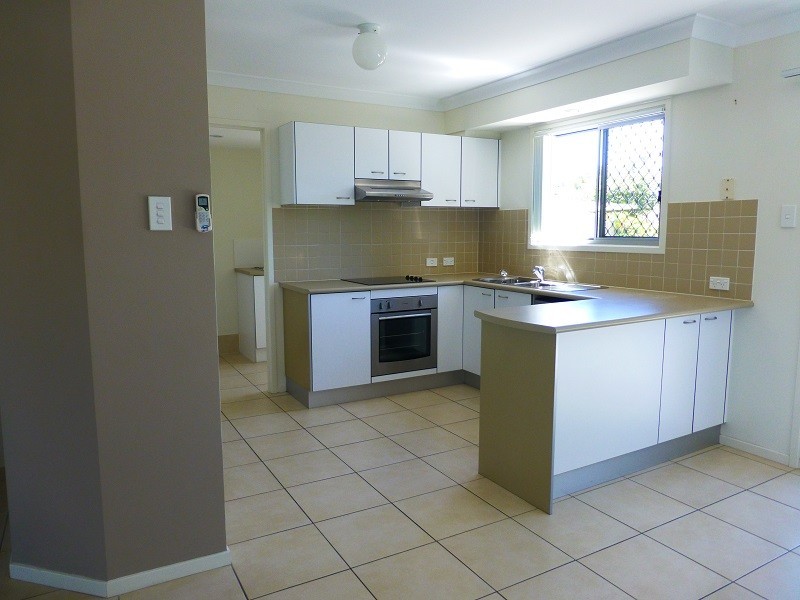 1/30 Carmarthen Circuit, Pacific Pines QLD 4211