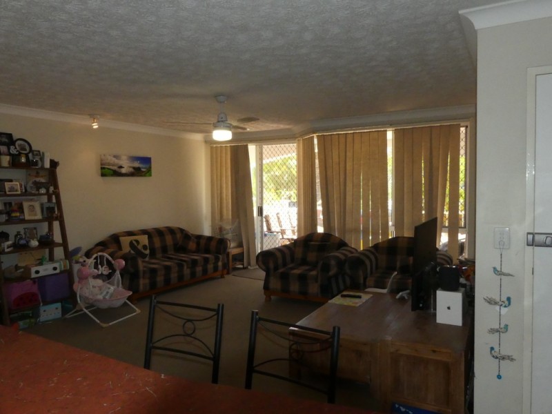 6 7-17 Purli St, Chevron Island QLD 4217