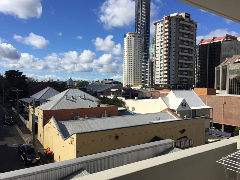 100 Bowen Street, Spring Hill QLD 4000