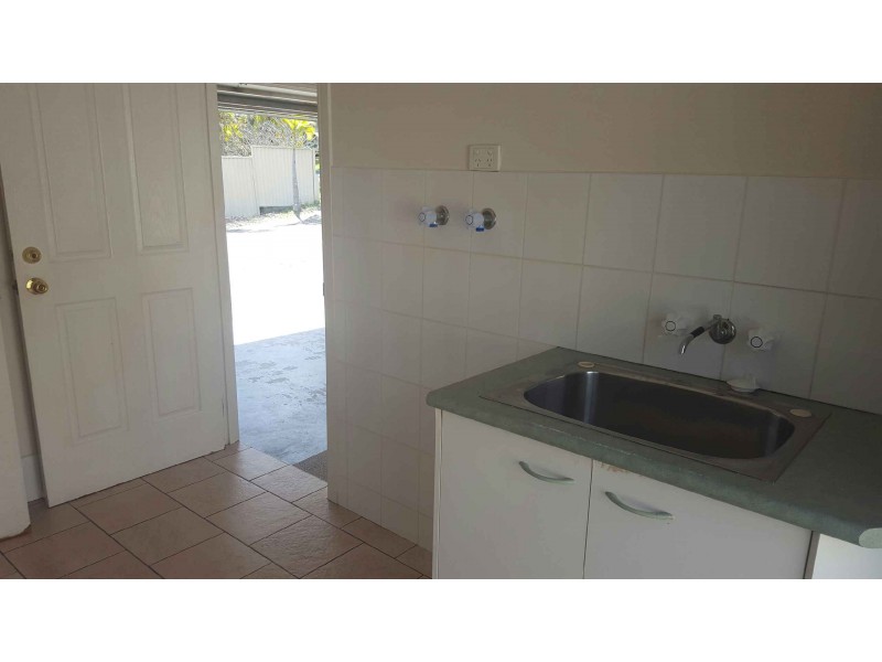 29 Trinity Place, Robina QLD 4226