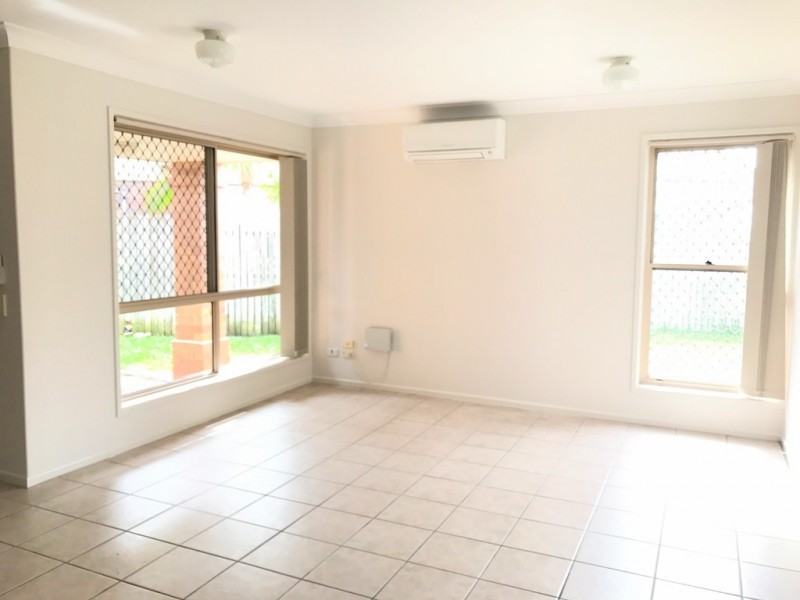 77 Nursery Ave, Runcorn QLD 4113