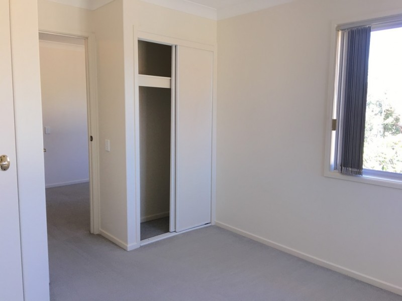 77 Nursery Ave, Runcorn QLD 4113
