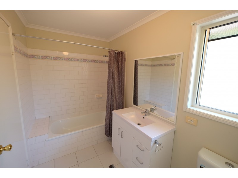 11 Rebecca Way, Slacks Creek QLD 4127