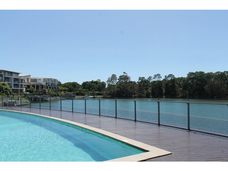 302/22 Ben Lexcen Place, Robina QLD 4226