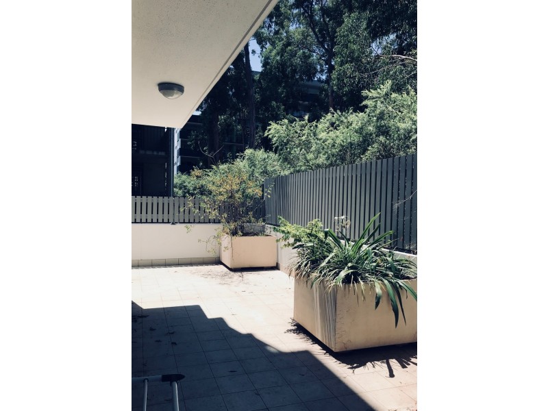 13 27 School St, Kelvin Grove QLD 4059