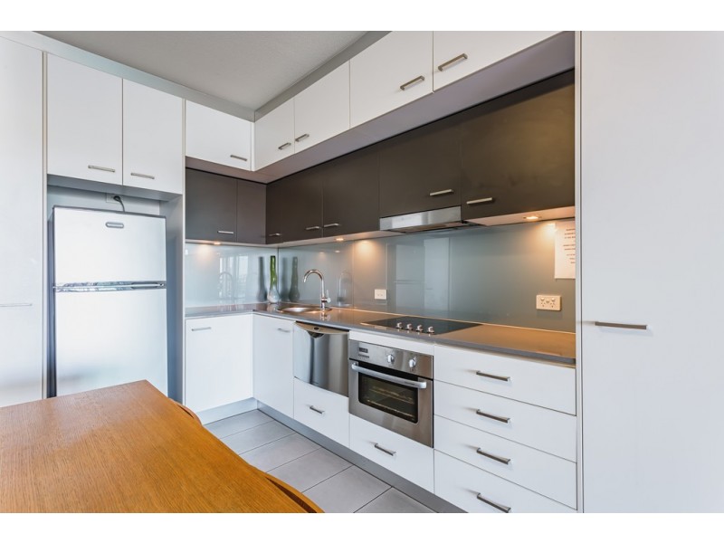 49/89 Lambert, Kangaroo Point QLD 4169