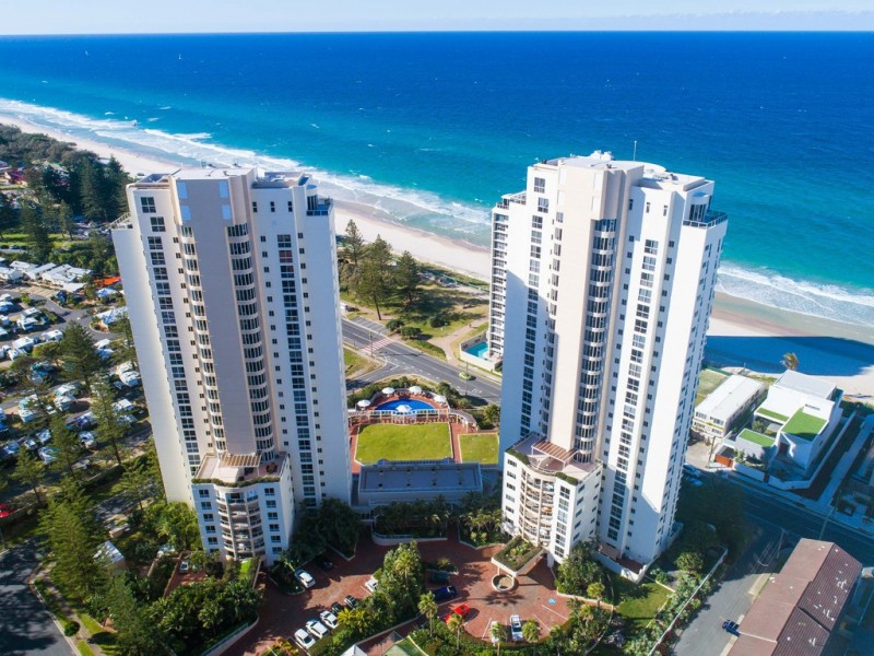 59 Pacific Street, Main Beach QLD 4217