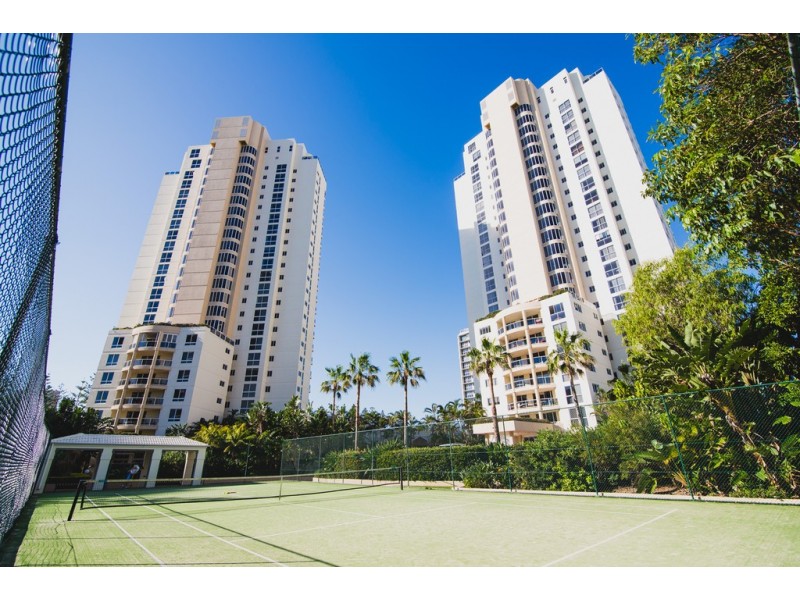 59 Pacific Street, Main Beach QLD 4217