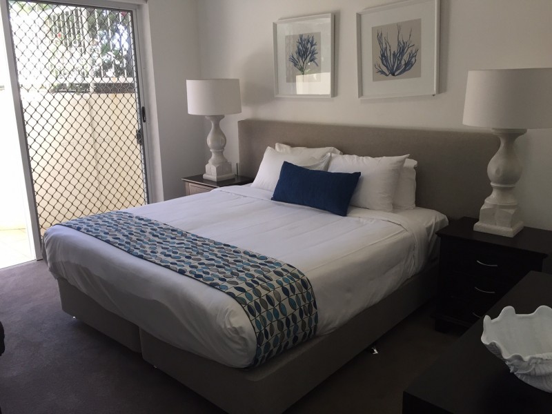 59 Pacific Street, Main Beach QLD 4217