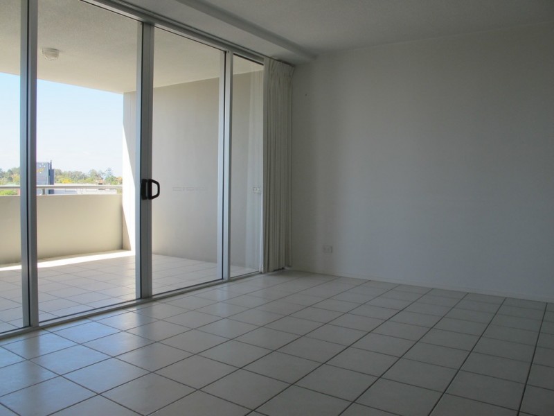 11/27 Station Rd, Indooroopilly QLD 4068