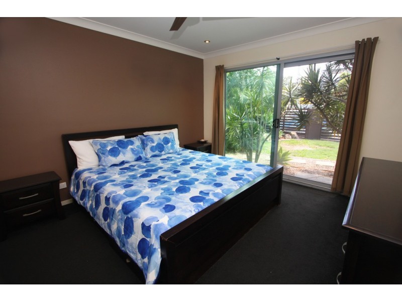432 Oceanic Drive South, Wurtulla QLD 4575