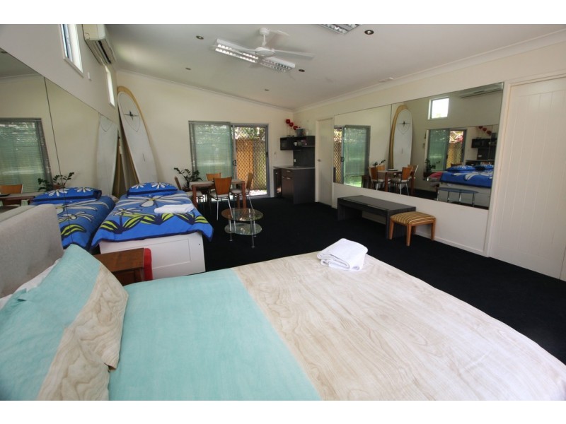 432 Oceanic Drive South, Wurtulla QLD 4575